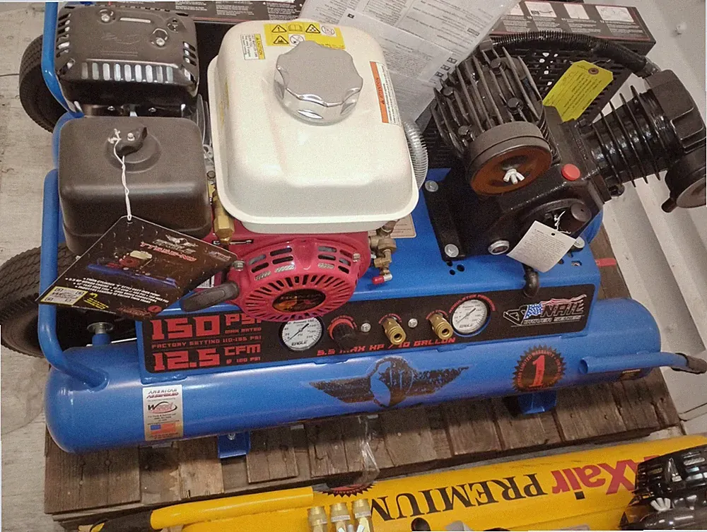 EAGLE TWIN TANK WHEELBARROW AIR COMPRESSOR, 5.5 HP HONDA 12.5 CFM @ 100 PSI